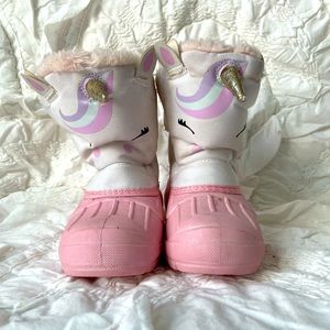Girls’ unicorn winter snow boots little girl size 8.